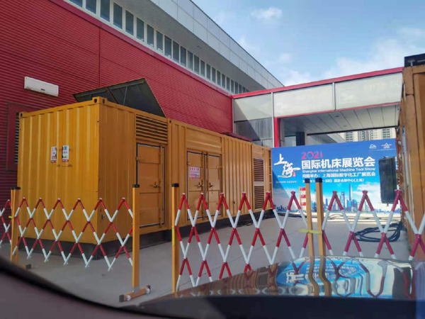 大英出租发电机-柴油发电机和汽油发电机哪个更好一些？