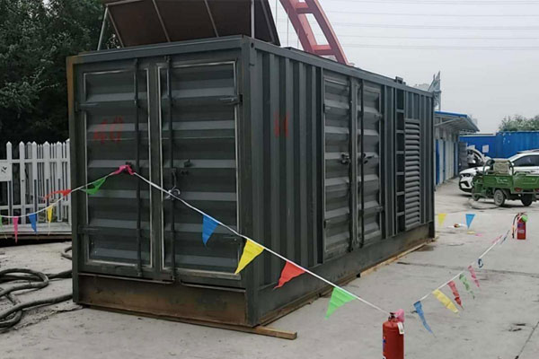 大英发电机租赁空气滤清器多久更换一次？
